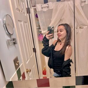 Meet your Posher, Aidan